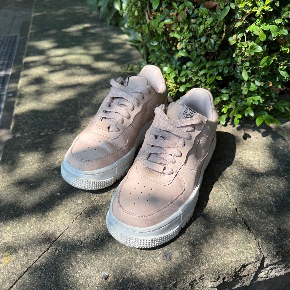 Pink Nike Air Force 1 Pixel